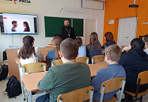 Зауральский священник поговорил о нравственности с учениками школы села Лопатки