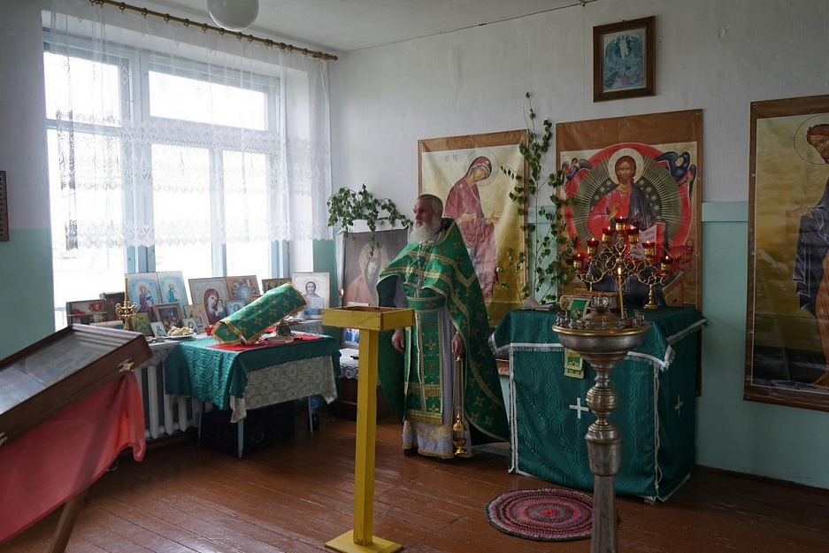 Варгашинский священник совершил Литургию в отдалённом селе Терпугово