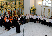 В курганском Троицком соборе с пасхальным концертом выступил «Поющий город»