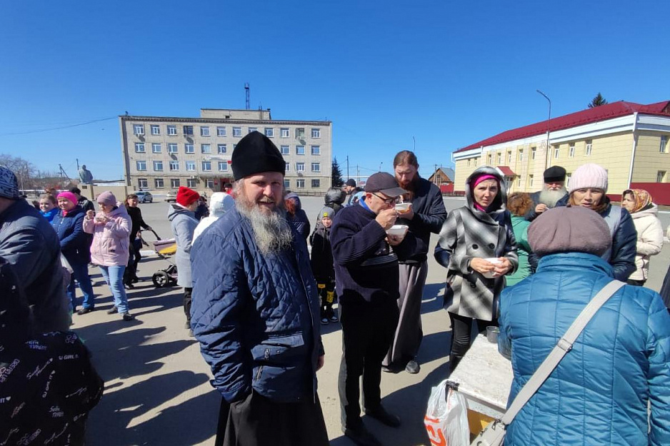 В селе Глядянском радостно отметили Пасху