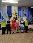 Зауральский священник побывал на пасхальном концерте в приюте