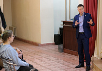 Фильм Курганской епархии о выдающемся художнике показали студентам  колледжа культуры