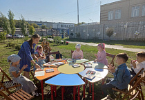 В «Семейной гостиной «Очаг» города Кургана правильному родительству учат на примере мудрости Феофана Затворника