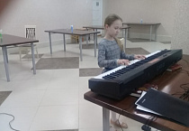 Православная молодёжь Курганской епархии подарила воспитанникам детского дома праздничный концерт