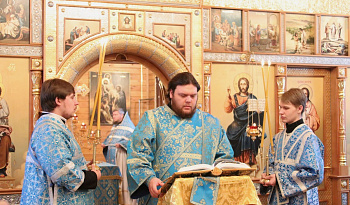 Служба митрополита Даниила в Чимеево