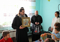 Митрополит Даниил на Святках посетил реабилитационный центр для несовершеннолетних