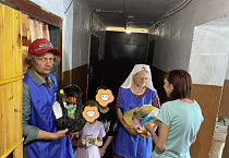 В «Обители милосердия» при курганском приходе нуждающихся кормят, одевают, снабжают необходимым