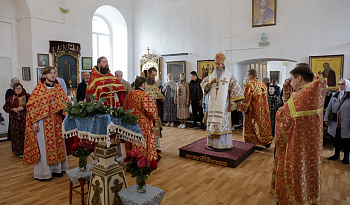 Литургия в день Усекновение главы Пророка, Предтечи и Крестителя Господня Иоанна