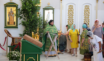 Литургия в День Святой Троицы