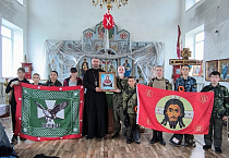 Тюменский поисковый отряд «Кречет» посетил храм в Мокроусово
