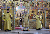 Митрополит Даниил совершил Литургию в день памяти священномученика Серафима (Чичагова)