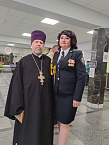 В Кургане священник поздравил вокальную группу с 15-летием