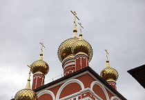 Митрополит Даниил совершил Литургию в курганском Богоявленском соборе