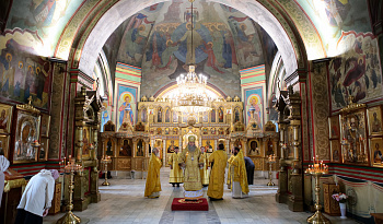 Литургия в день Иконы Божией Матери Боголюбская