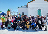 На территории Богоявленского храма села Утятское прошла детская игровая программа "Масленица"