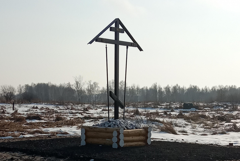На въезде Чимеево появился еще один поклонный крест