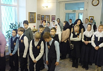 В Кургане православные гимназисты помолились на праздничной Литургии
