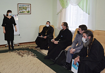 В Кургане священники и сотрудники УФСИН вместе провели Рождественские чтения