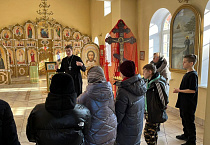 В Кетово школьники получили первый опыт пребывания в храме