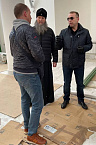 Митрополит Даниил и губернатор Вадим Шумков посетили строящийся в Кургане Троицкий собор