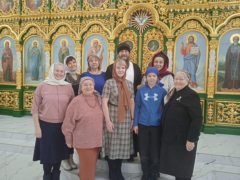 В Троицком соборе Кургана прошла встреча с художником