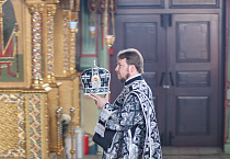 Митрополит Даниил совершил вторую Великопостную пассию в Александро-Невском кафедральном соборе города Кургана