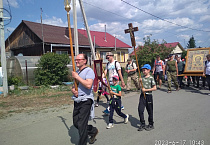 В июне участники проекта «Папина школа» участвовали в Никольском крестном ходе