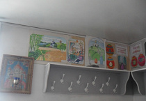 В Макушинском храме организована выставка  пасхальных рисунков и поделок