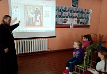 В сельском клубе Зауралья отметили День православной книги