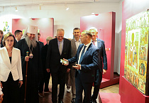 Митрополит Даниил принял участие в открытии выставки икон святителя Николая Чудотворца