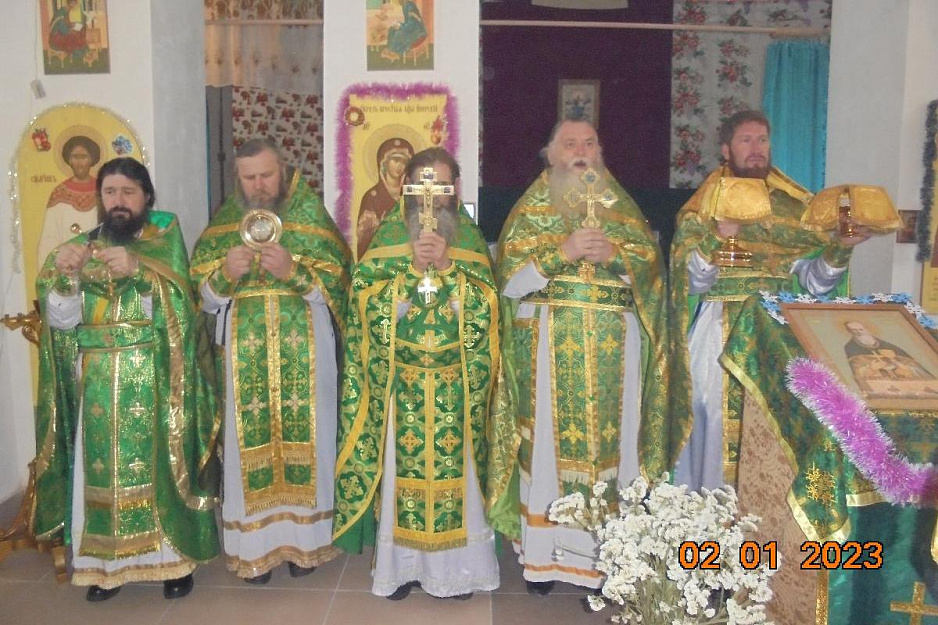 В храме села Межборное возобновились богослужения