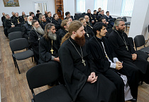 Протоиерей Евгений Соколов провёл семинар для курганских священнослужителей