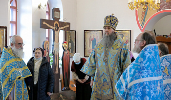 Литургия в день прп. Вуко́ла Смирнского, епископа