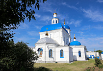 В Петропавловском храме города Куртамыша прошла служба двух архиереев