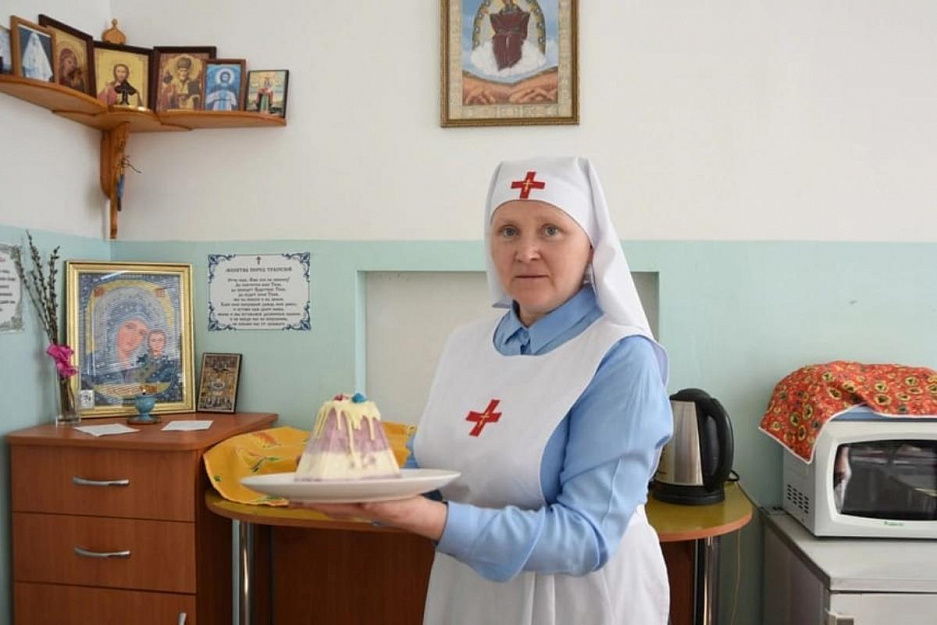 Мирные жители Донбасса получат к Пасхе куличи от курганской «Обители Милосердия»