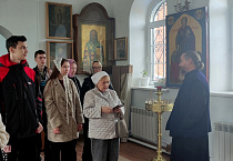 Курганские школьники побывали на экскурсии в Порт-Артурском храме