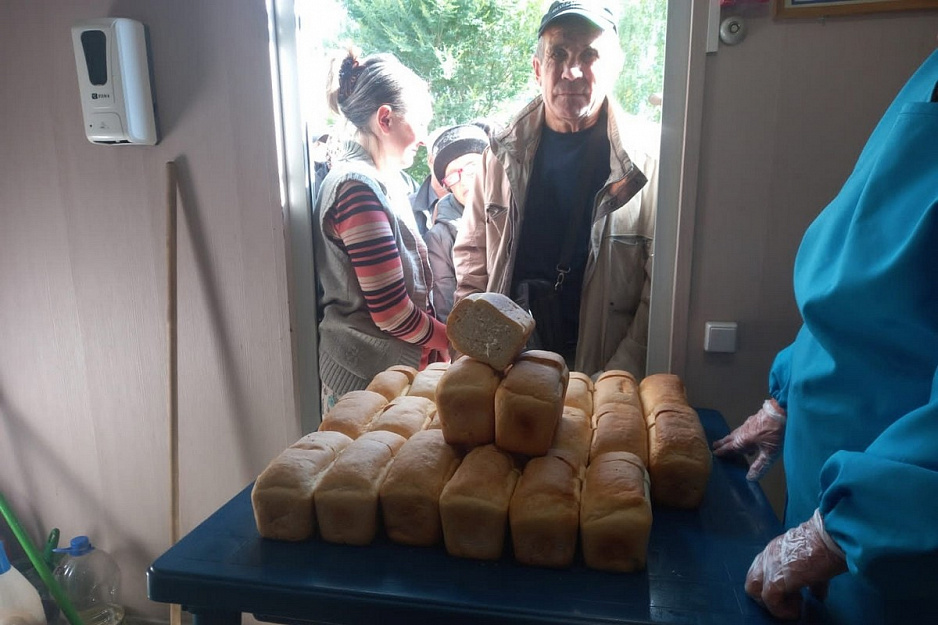 Социальная пекарня при Троицком приходе Кургана снабжает горожан вкусным хлебом