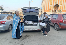 Курганские прихожане подготовили для воинов пасхальные подарки
