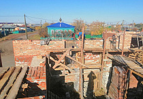 Стены нового храма в селе Глядянском выросли до 3,5 метра    