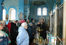 Гости из Кургана побывали в храме села Гладковское