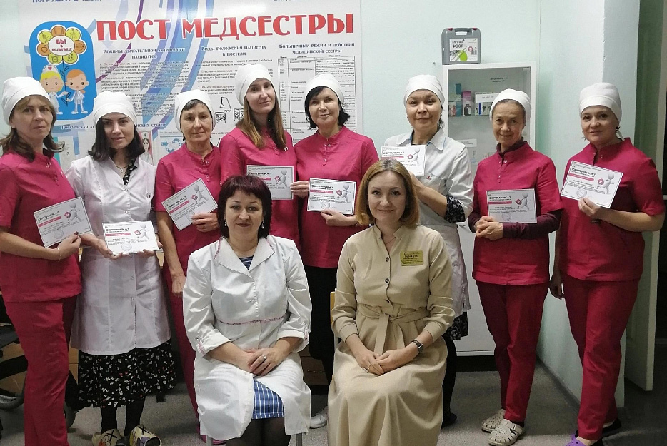 В Кургане православные сёстры милосердия прошли образовательный курс в медколледже