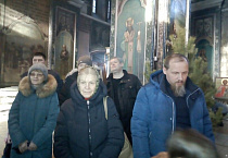 Воспитанники воскресной школы провели в Свято-Введенском храме Рождественский флеш-моб