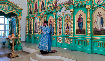 Литургия в день Казанской иконы Божией Матери