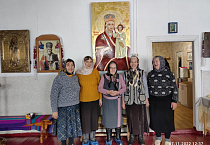 Храму села Глядянское подарили новые иконы