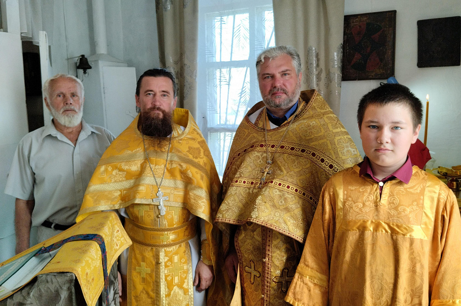 В Зауралье благочинный посетил приход Западного церковного округа