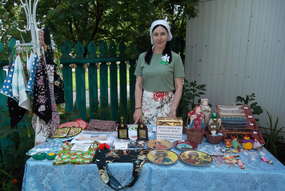 На приходе Покрова Пресвятой Богородицы  Кургана завершилась акция «Соберем детей в школу»