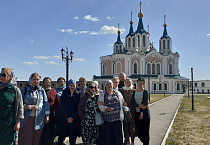 Паломники из города Кургана побывали на празднике Святой Троицы в городе Далматово 