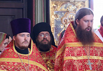Митрополит Даниил поздравил духовенство епархии с праздником Пасхи