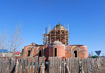 В Глядянском продолжается строительство нового храма