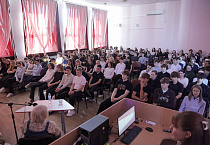 Курганские школьники пообщались с православным психологом на тему зависимостей